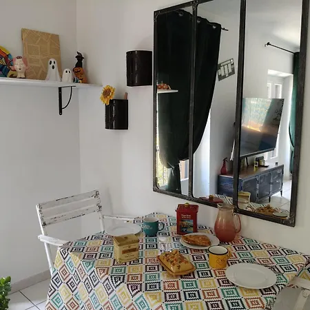 Double Terrasse Ombre Vakantiehuis *